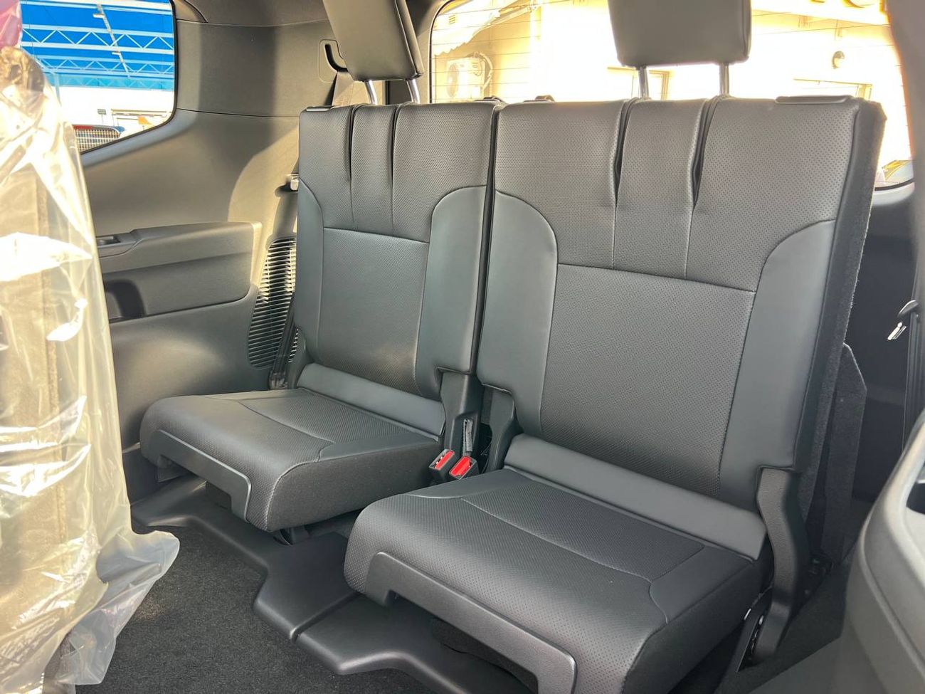 Toyota Land Cruiser GXR 3.5L PTR A/T // 2026 // HIGH OPTION WITH RADAR , LEATHER & POWER SEATS , DVD & BACK CAMERA // SP