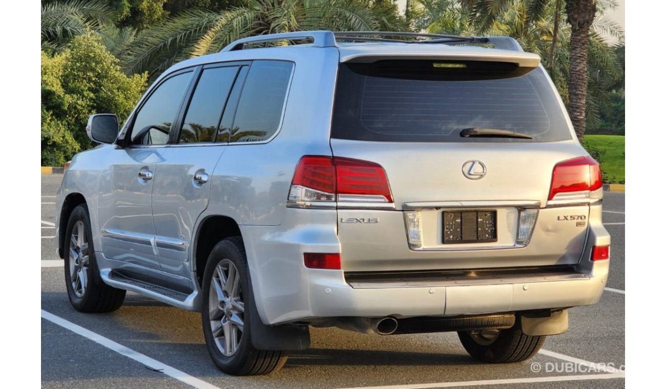 Lexus LX 570