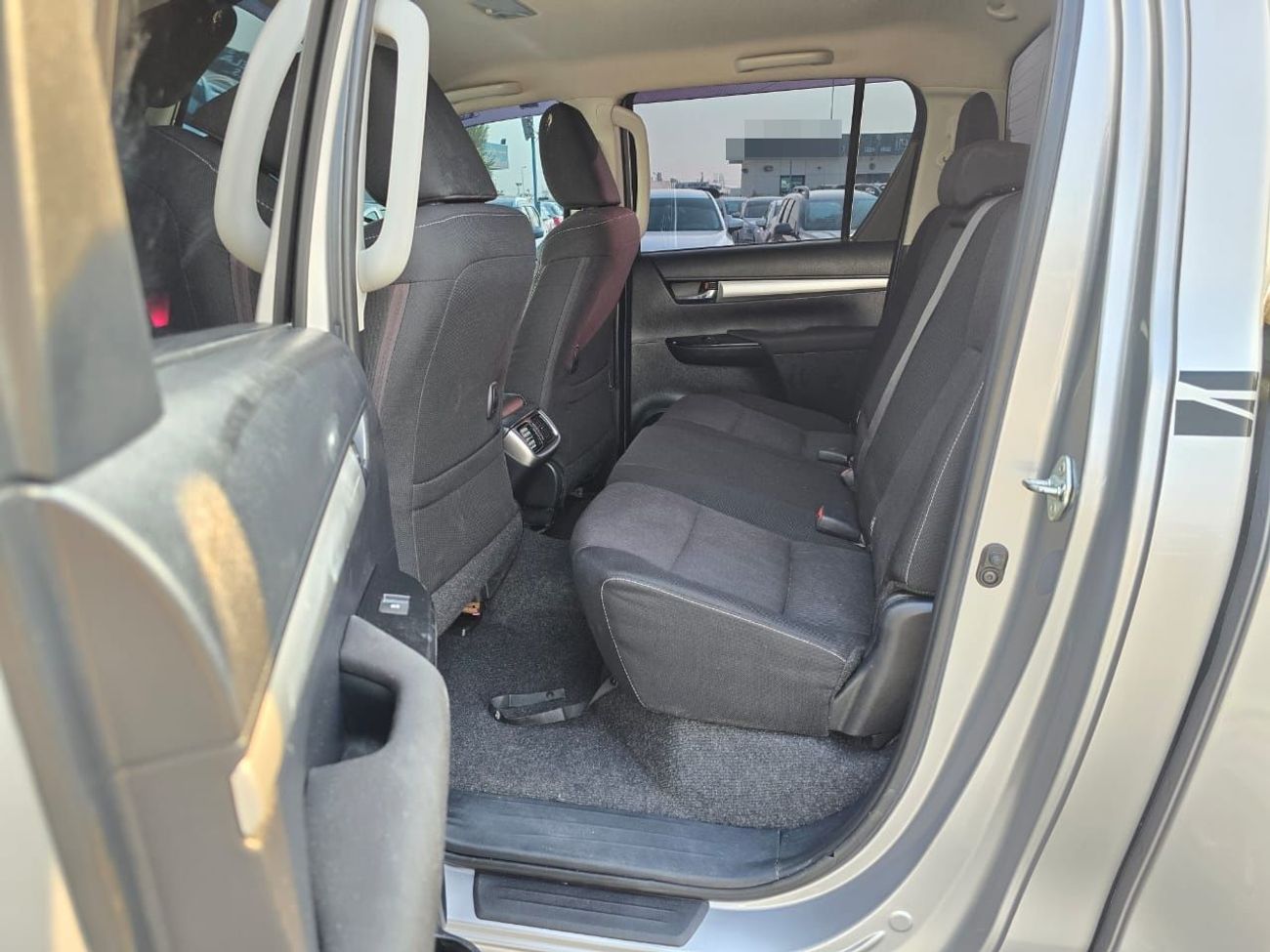 Toyota Hilux TOYOTA HILUX PICK UP RIGHT HAND DRIVE DIESEL MANUAL 2.6 CC 4x4 2019 MODEL(PM44172)