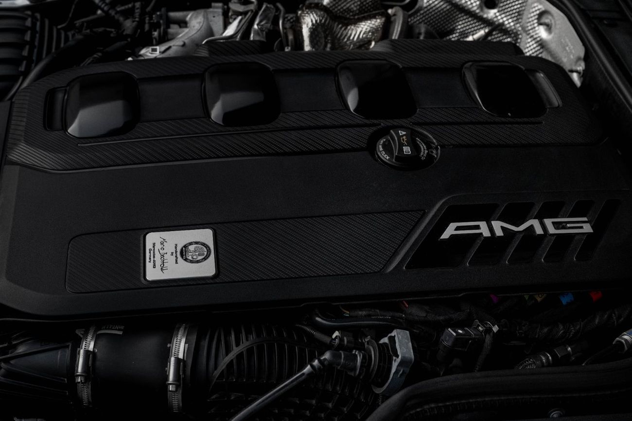 مرسيدس بنز SL 43 AMG 6,071 P.M  | 0% Downpayment | SL43 AMG Convertible | Under Warranty!