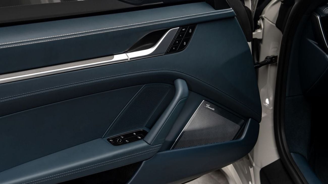 بورش 911 Turbo S - 2025 - American Specs - Under 5 Years Warranty