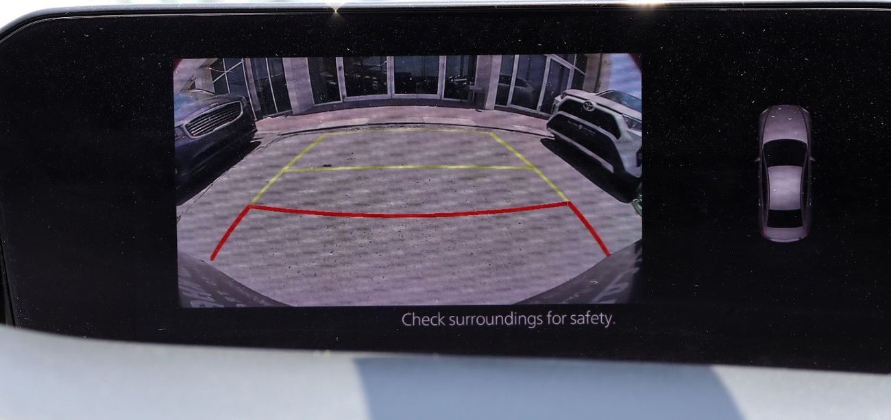 Mazda 3 V ACCIDENTS FREE - GCC - ENGINE 1600 CC - SUNROOF - KEYLESS ENTRY AND START - ORIGINAL PAINT - PERFE