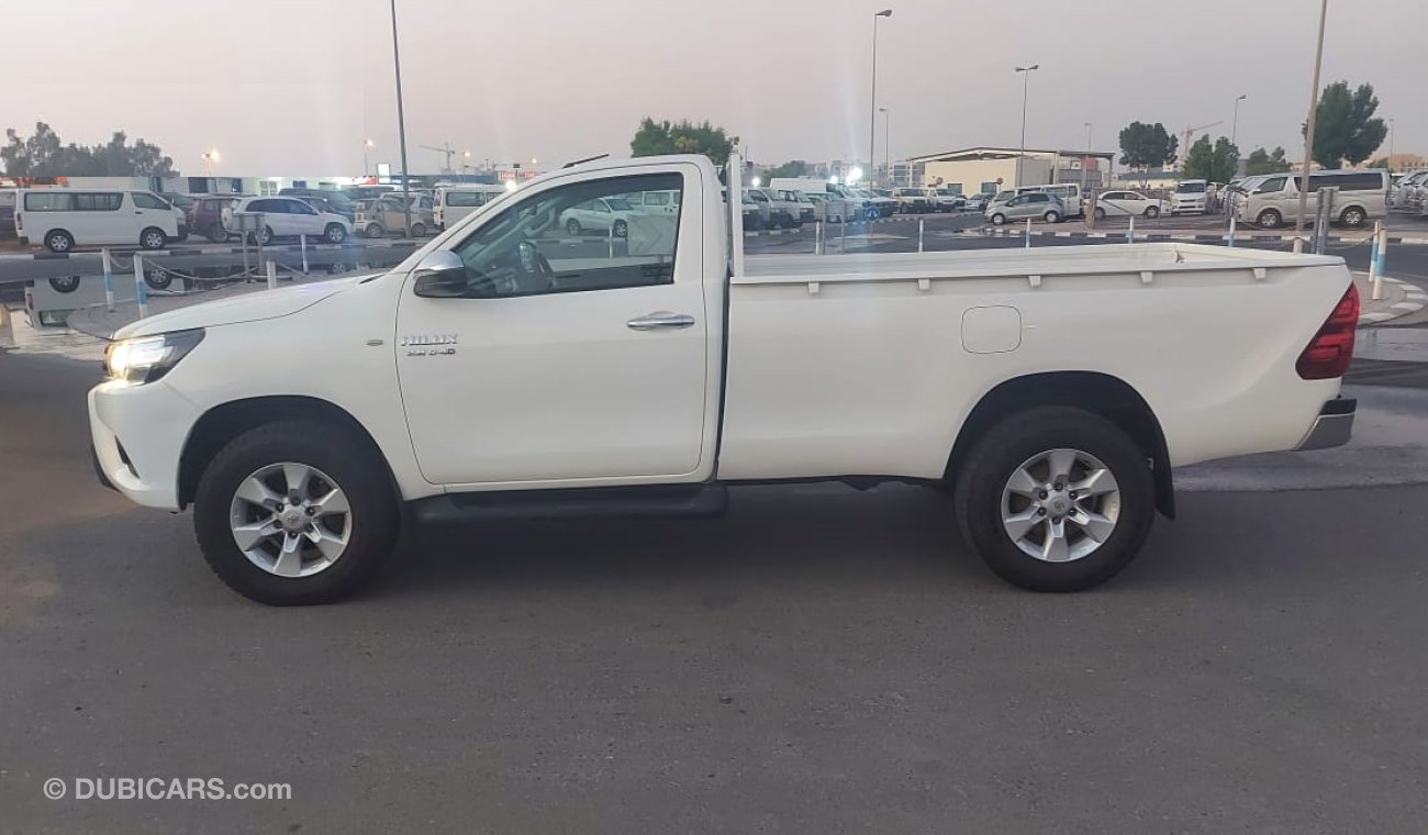 تويوتا هيلوكس DIESEL 2.8 L SINGLE CABIN 4X4 RIGHT HAND DRIVE EXPORT ONLY