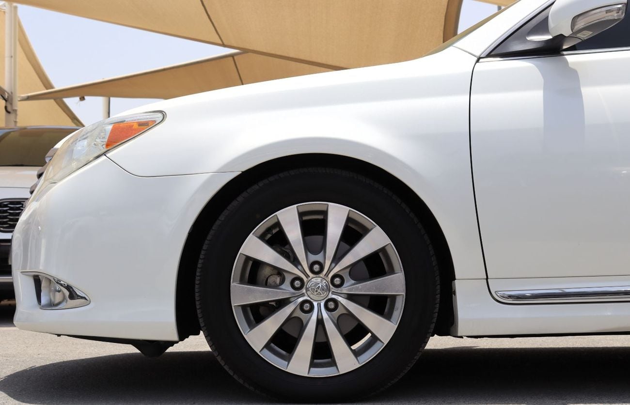 Toyota Avalon TOP - LIMITED