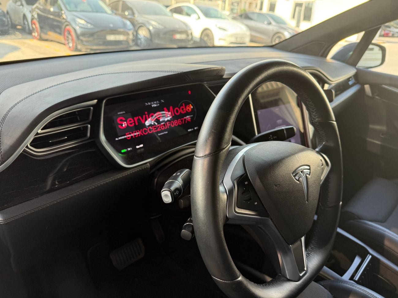 Tesla Model X 75D