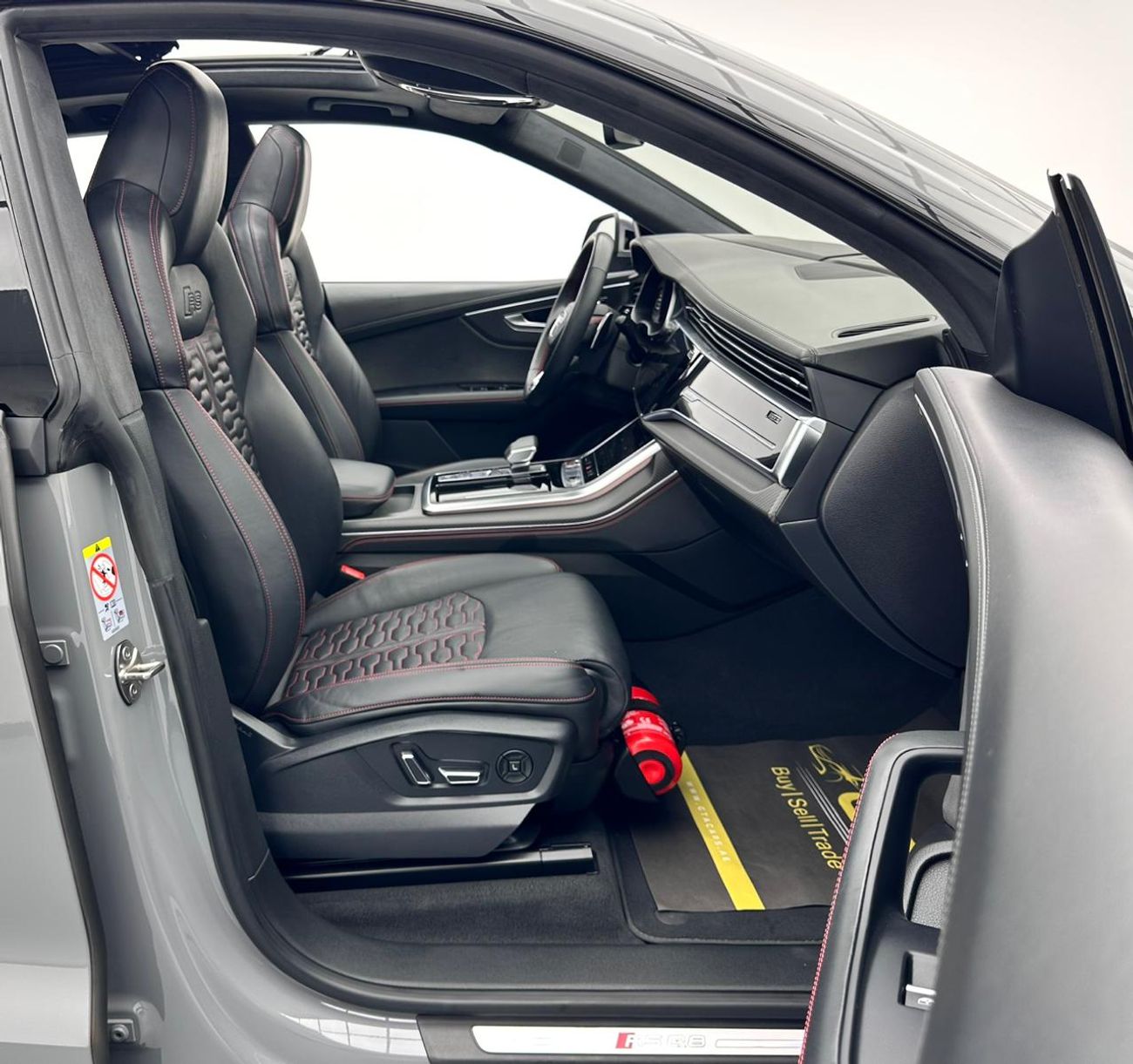 أودي RSQ8 2023 Audi RSQ8, Dec/2025 Audi Warranty, Oct/2029 Service Contract, Audi Full Service History, GCC