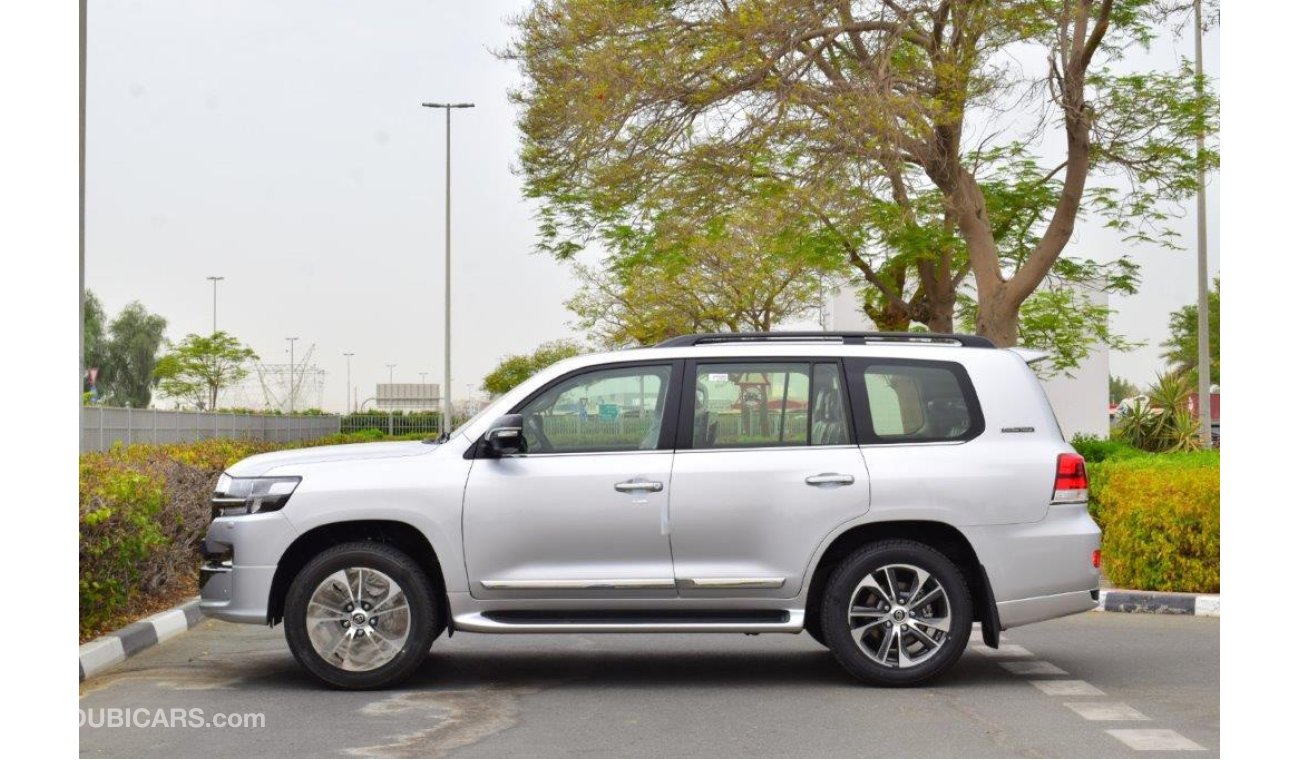 Toyota Land Cruiser 200 VX   V8 4.5L Diesel AT Executive Lounge