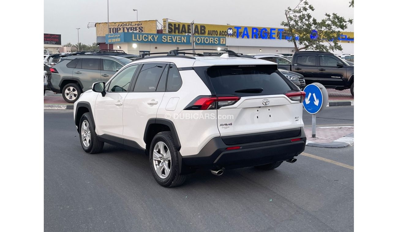 Toyota RAV4 2019 TOYOTA RAV4 XLE 4x4 IMPORTED FROM USA