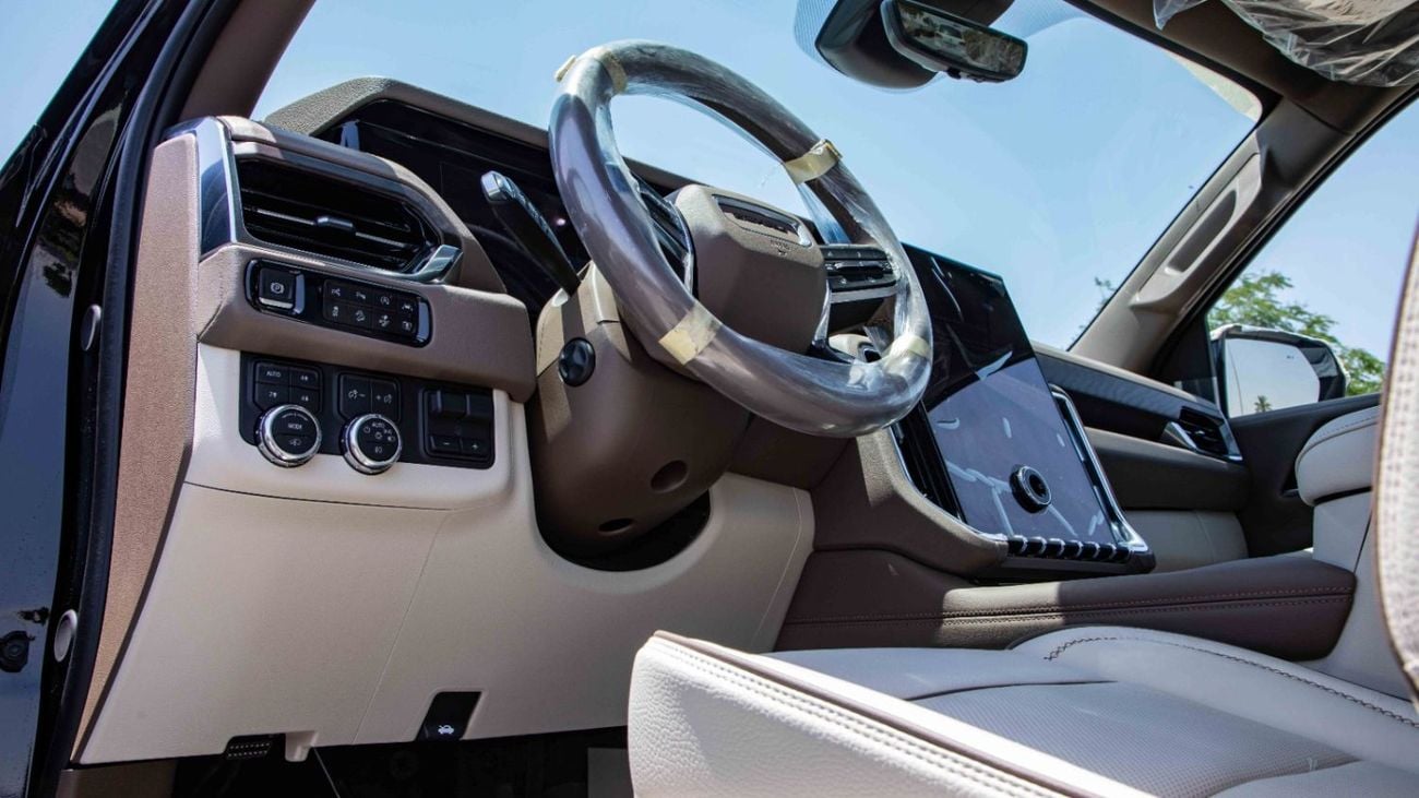 GMC Yukon Denali Black Edition 6.2L V8 | 2025 | 4 Years Agency Warranty & Service Contract