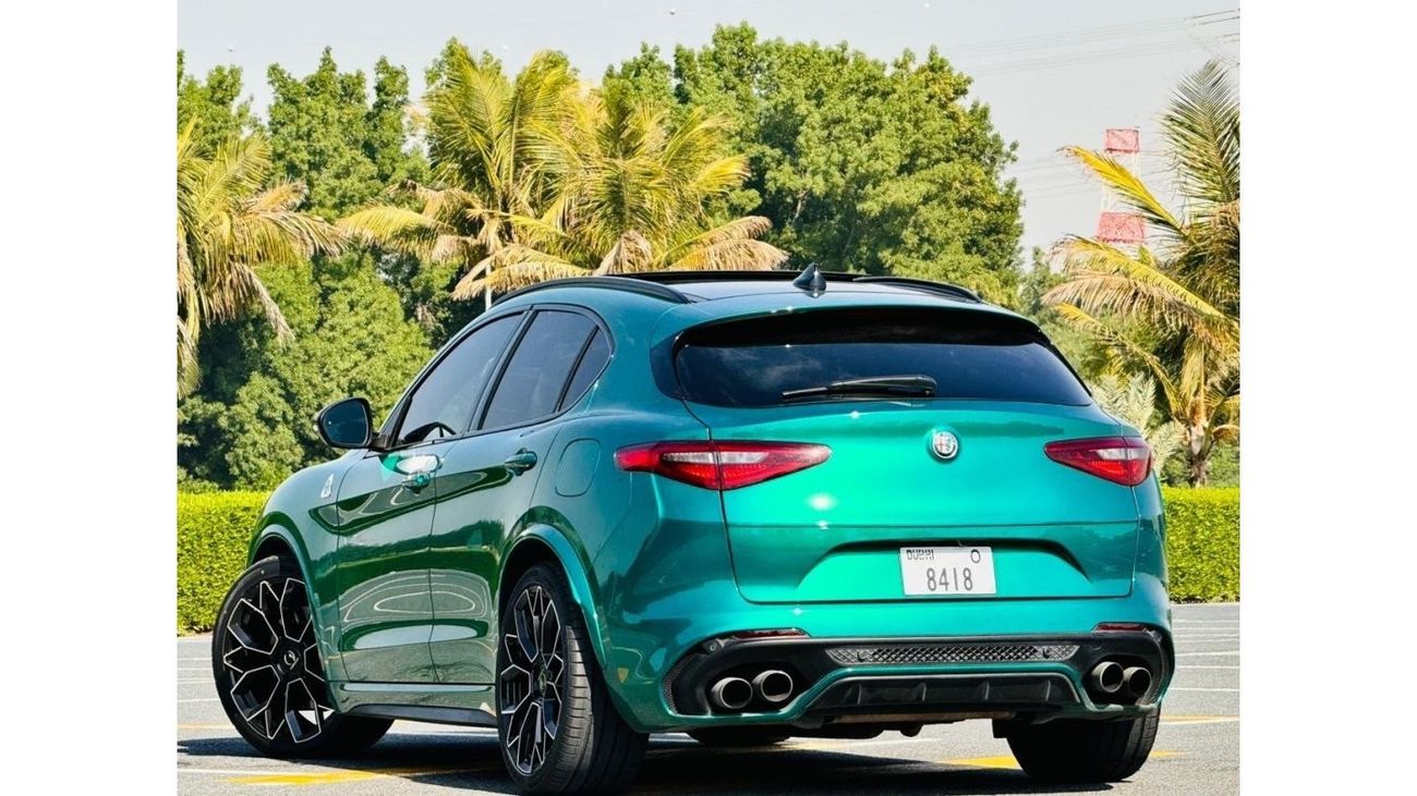 ألفا روميو ستيلفيو سوبر