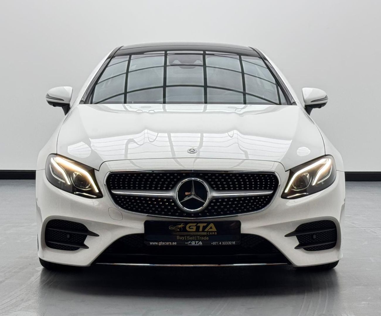 Mercedes-Benz E300 Coupe 2020 Mercedes-Benz E300, Mercedes Service History, 1 Year Warranty, GCC