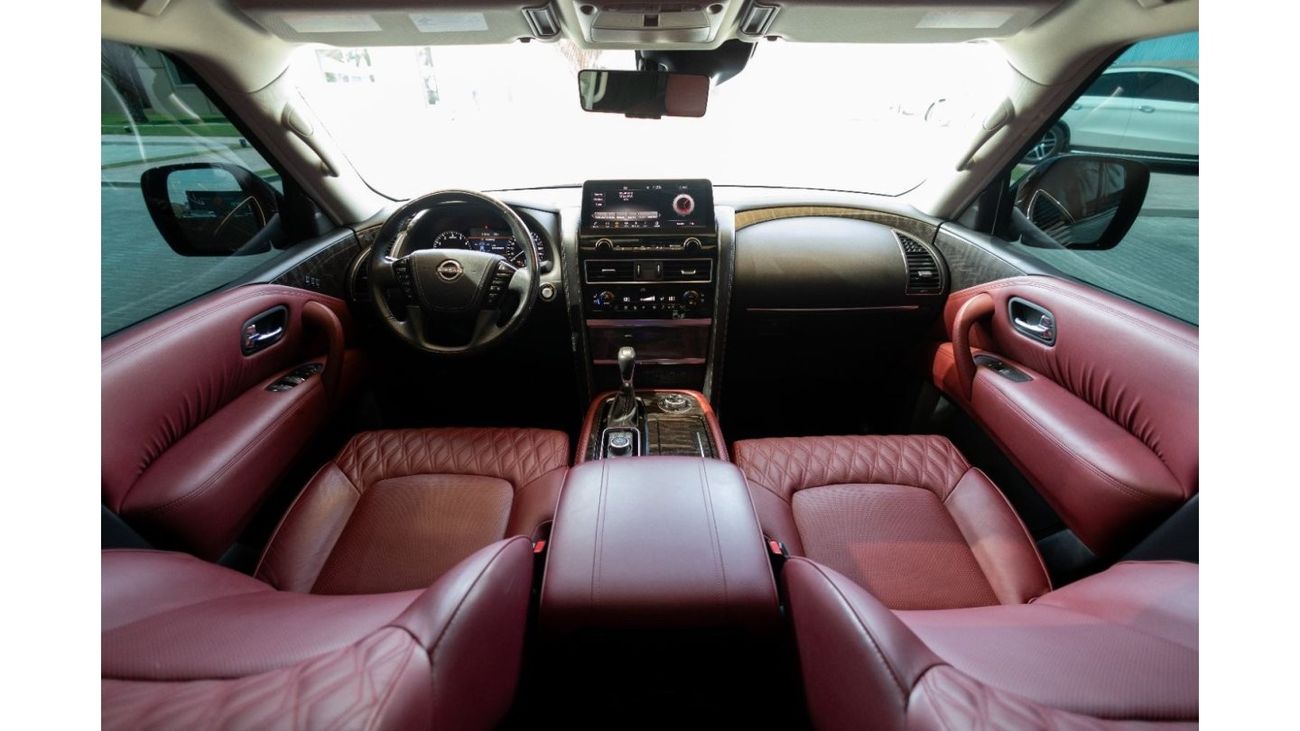 Nissan Patrol Nissan Patrol Platinum 2024 GCC under Agency Warranty and Service Contract with Flexible Down-Paymen