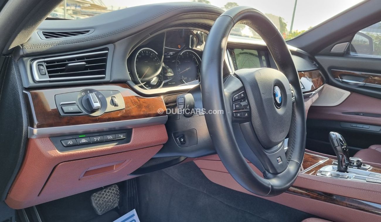 BMW 750Li Individual BMW 750LI GCC 2013 VIP EDITION IN PERFECT CONDITION FULL OPTION FOR 65K AED