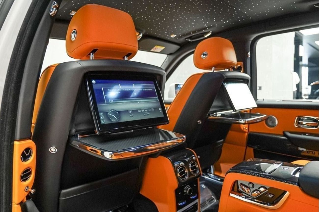 Rolls-Royce Cullinan Black Badge | GCC Specs | Low Mileage | Agency Warranty & Service | Full Options