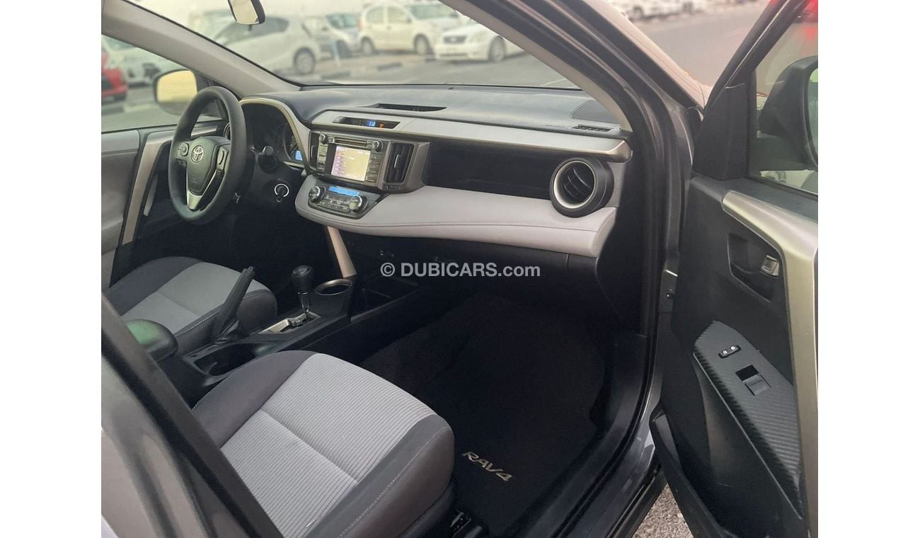 Toyota RAV4 2013 Toyota Rav4 XLE / EXPORT ONLY / فقط للتصدير