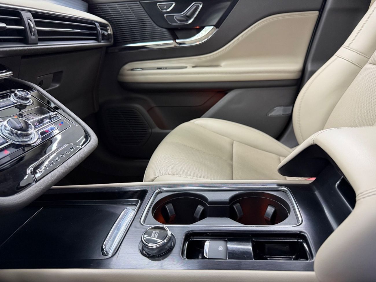 لينكولن كورساير Reserve 2.0L