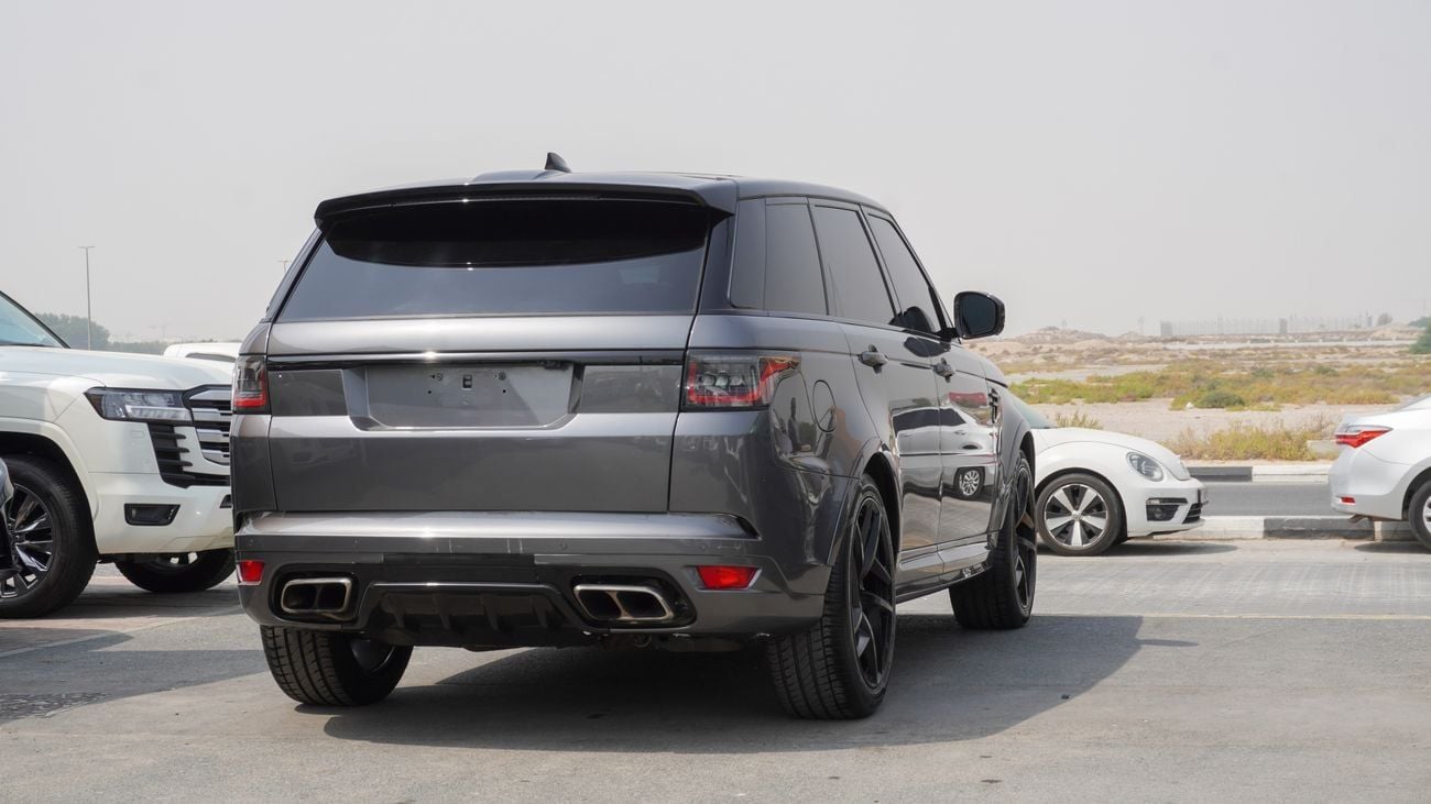 Land Rover Range Rover Sport SVR