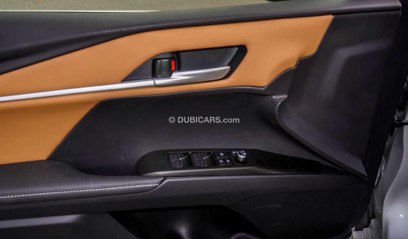 تويوتا كامري E Plus 2.5 L Hybrid