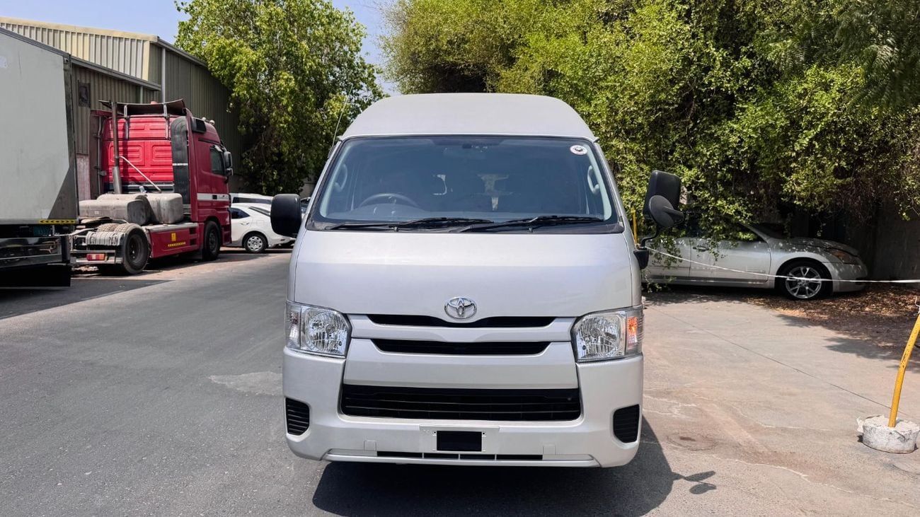 Toyota Hiace 13 SEATER | 2.0L PETROL ENGINE | AUTOMATIC TRANSMISSION | 2018