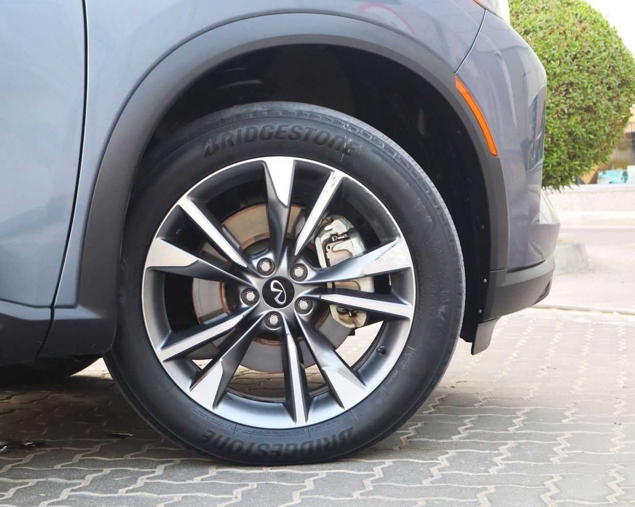 إنفينيتي QX60 3.5L Sensory