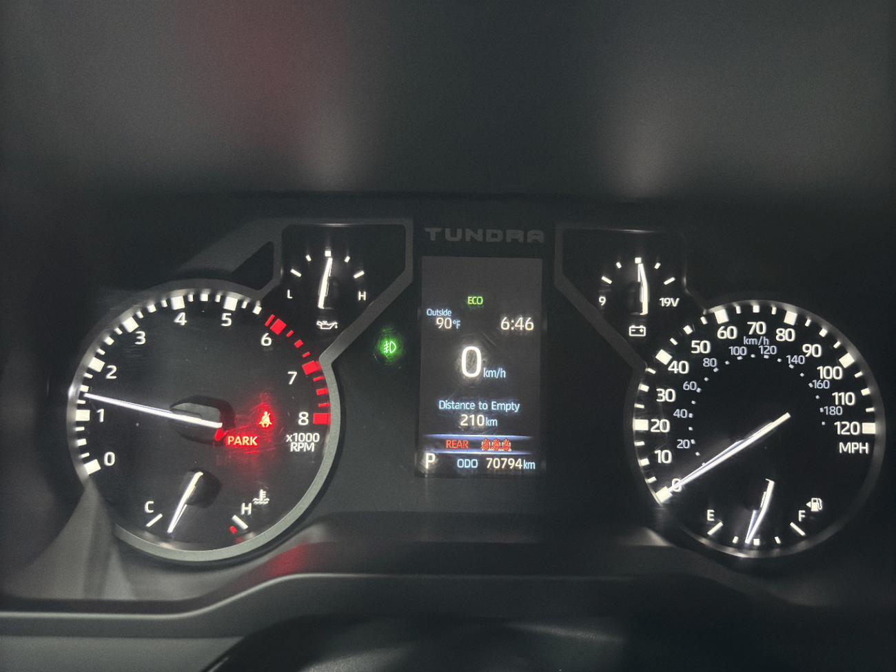 Toyota Tundra SR5 4WD