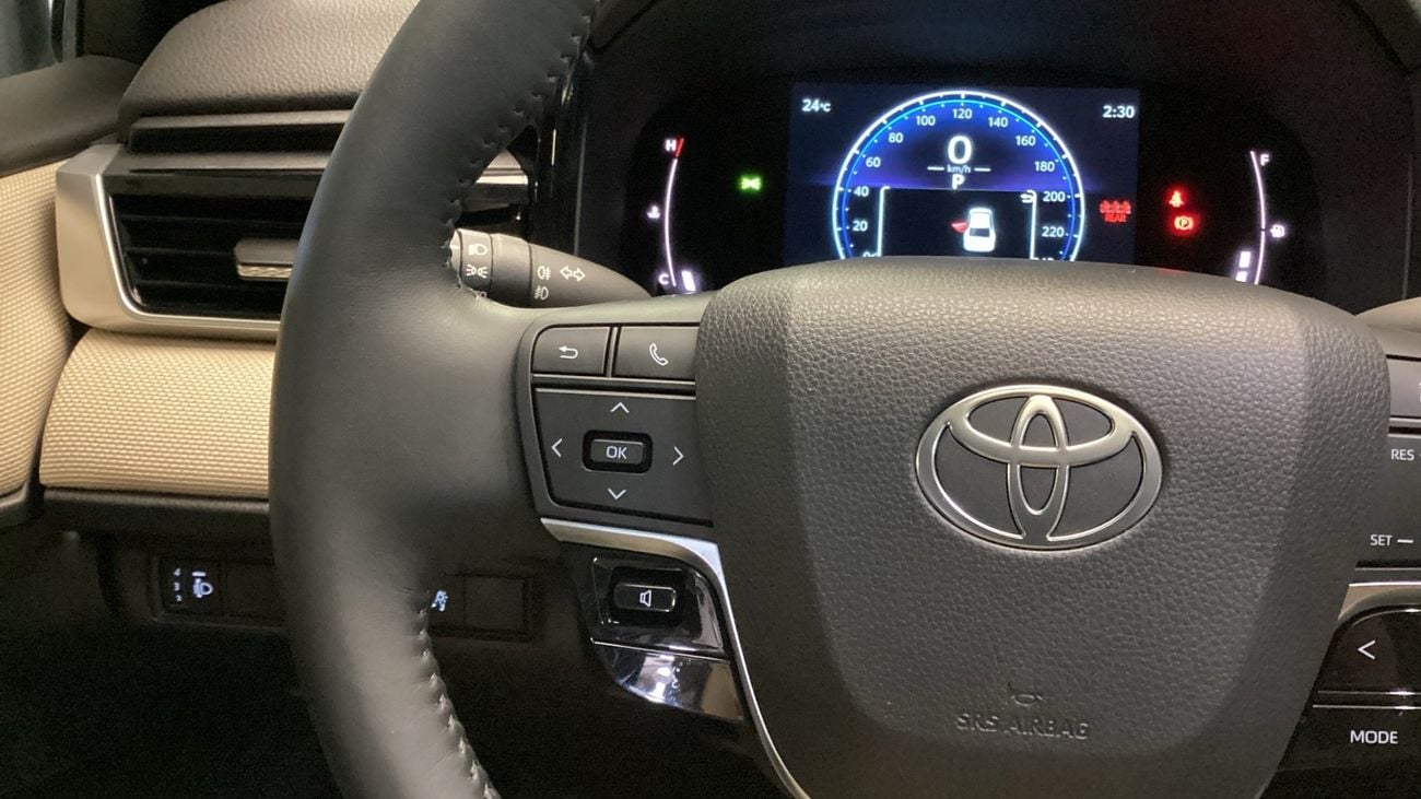 تويوتا كامري 2.5 HEV XLE E-CVT | شامل الضمان | 0 ﺪﻔﻋﺓ ﺃﻮﻟﻯ