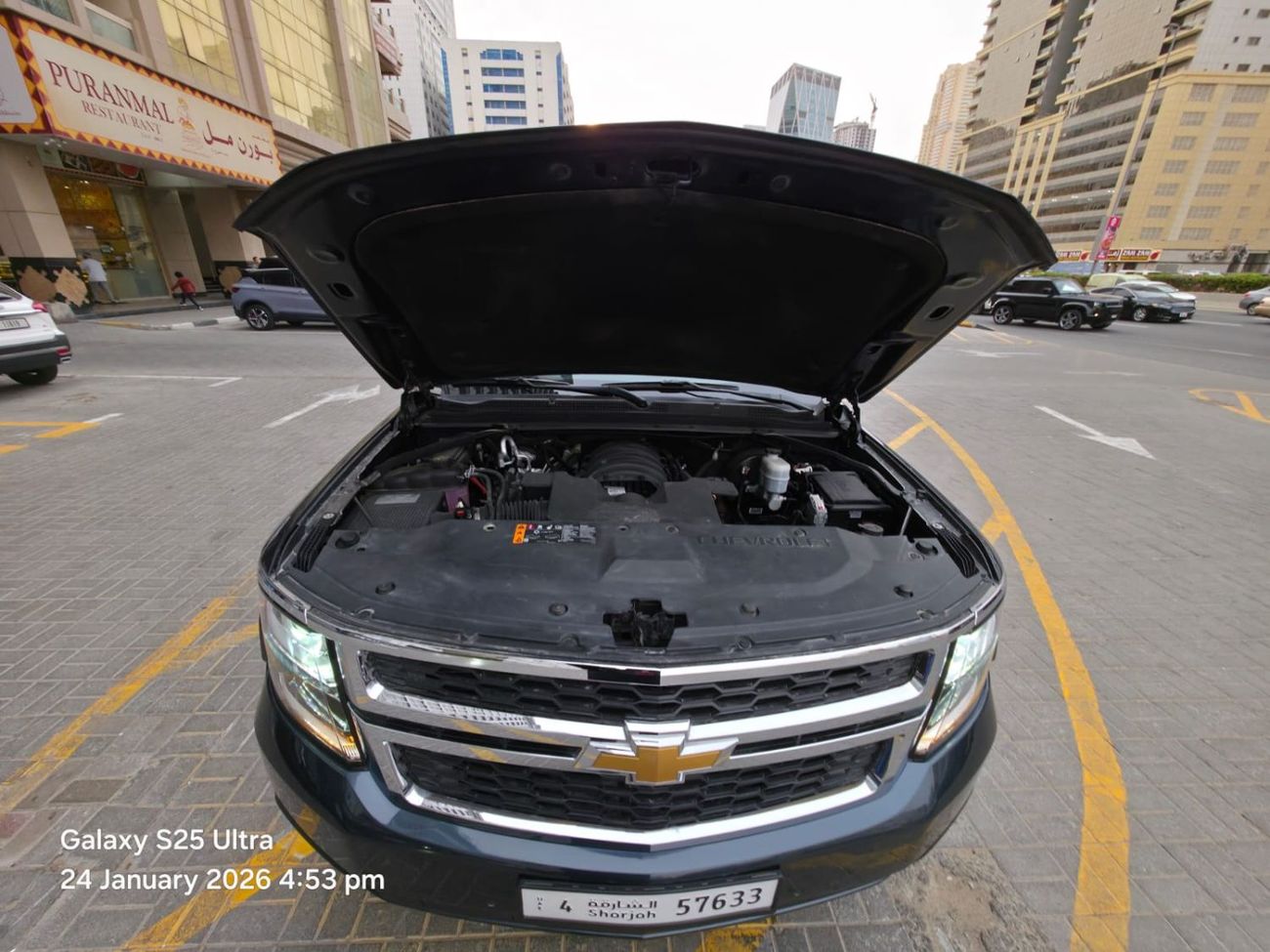 Chevrolet Suburban Premier 5.3L 4WD (8 Seater) Premier 6.3L 4WD (8 Seater) RST