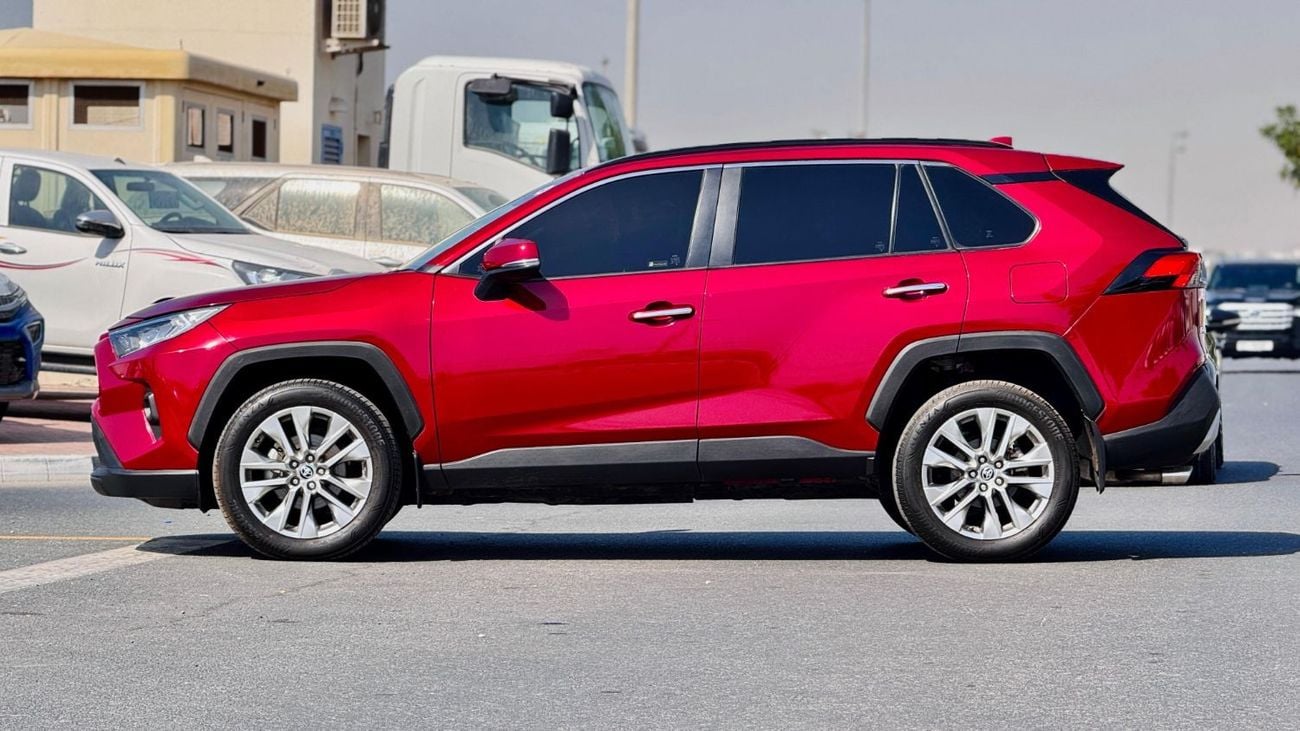 تويوتا راف ٤ PREMIUM CONDITION | 2.0L PETROL | RHD | AT | 2WD | 360 VIEW CAMERA | SUNROOF