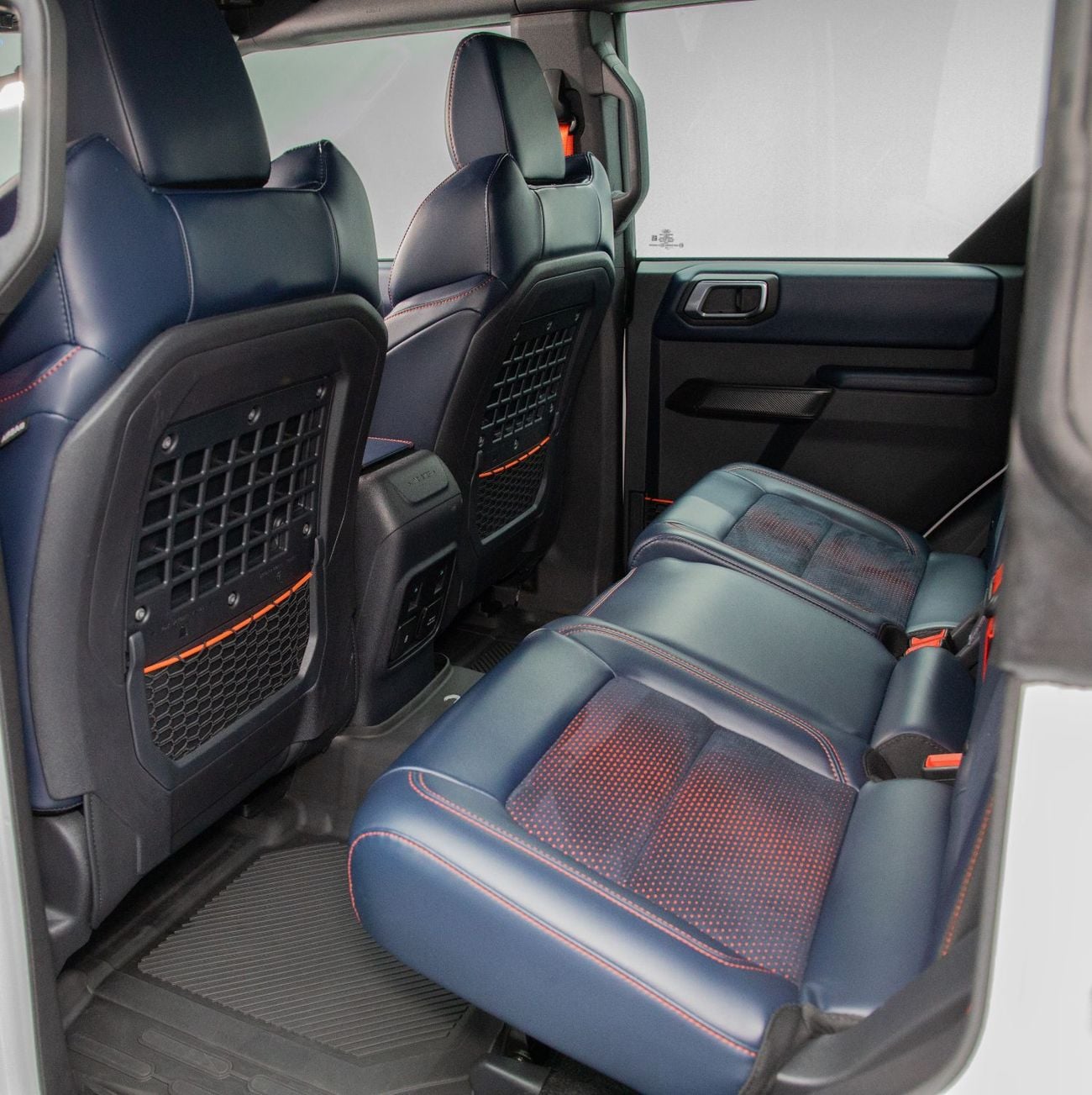 فورد برونكو رابتور