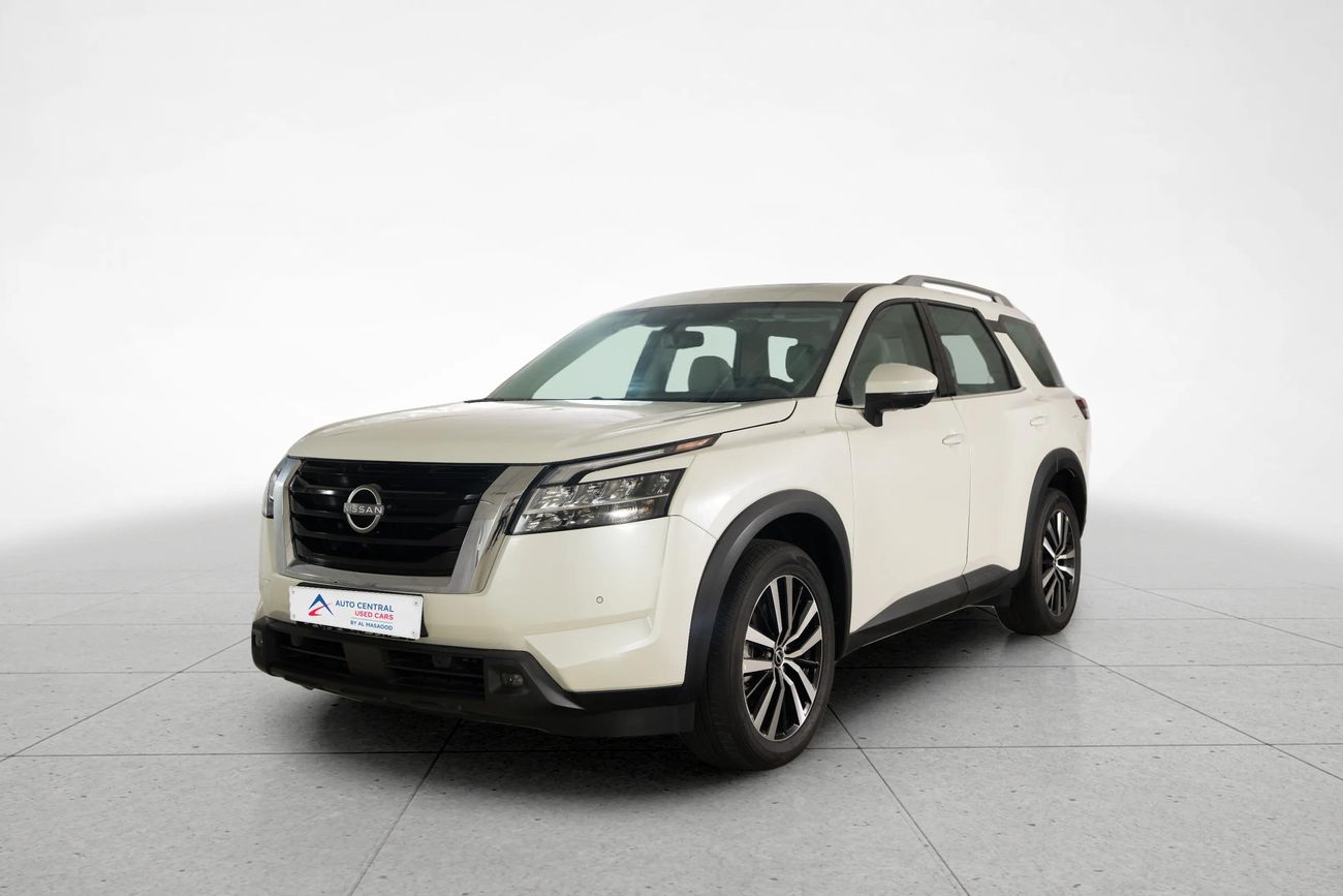 Nissan Pathfinder SV 3.5L (260 HP) 4WD SV 3.5