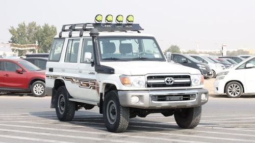 تويوتا لاند كروزر 70 LC76 STD Std 4.5L 4WD