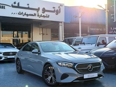 Mercedes Benz E200 MERCEDES E200 - MODEL - BRAND - INTERNATIONAL WARRANTY