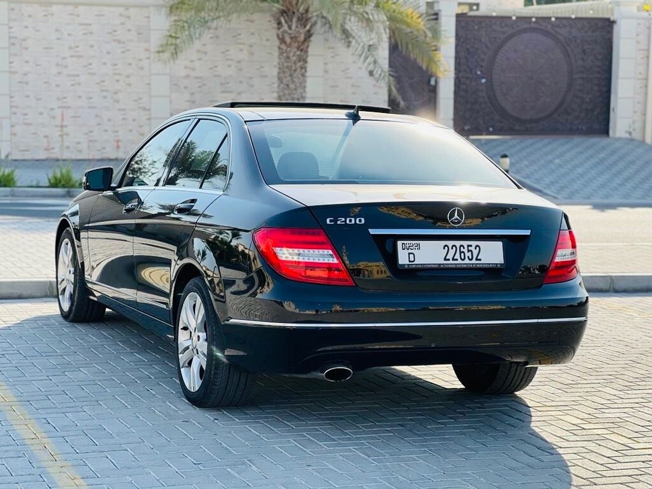 Mercedes-Benz C 200 WDDGF4JB2EG246458