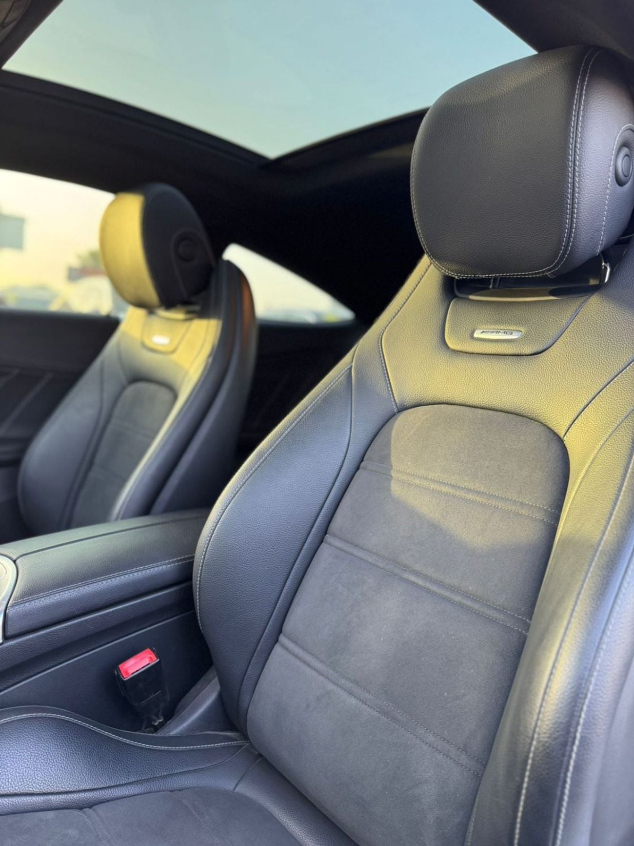 مرسيدس بنز C 63 AMG STD