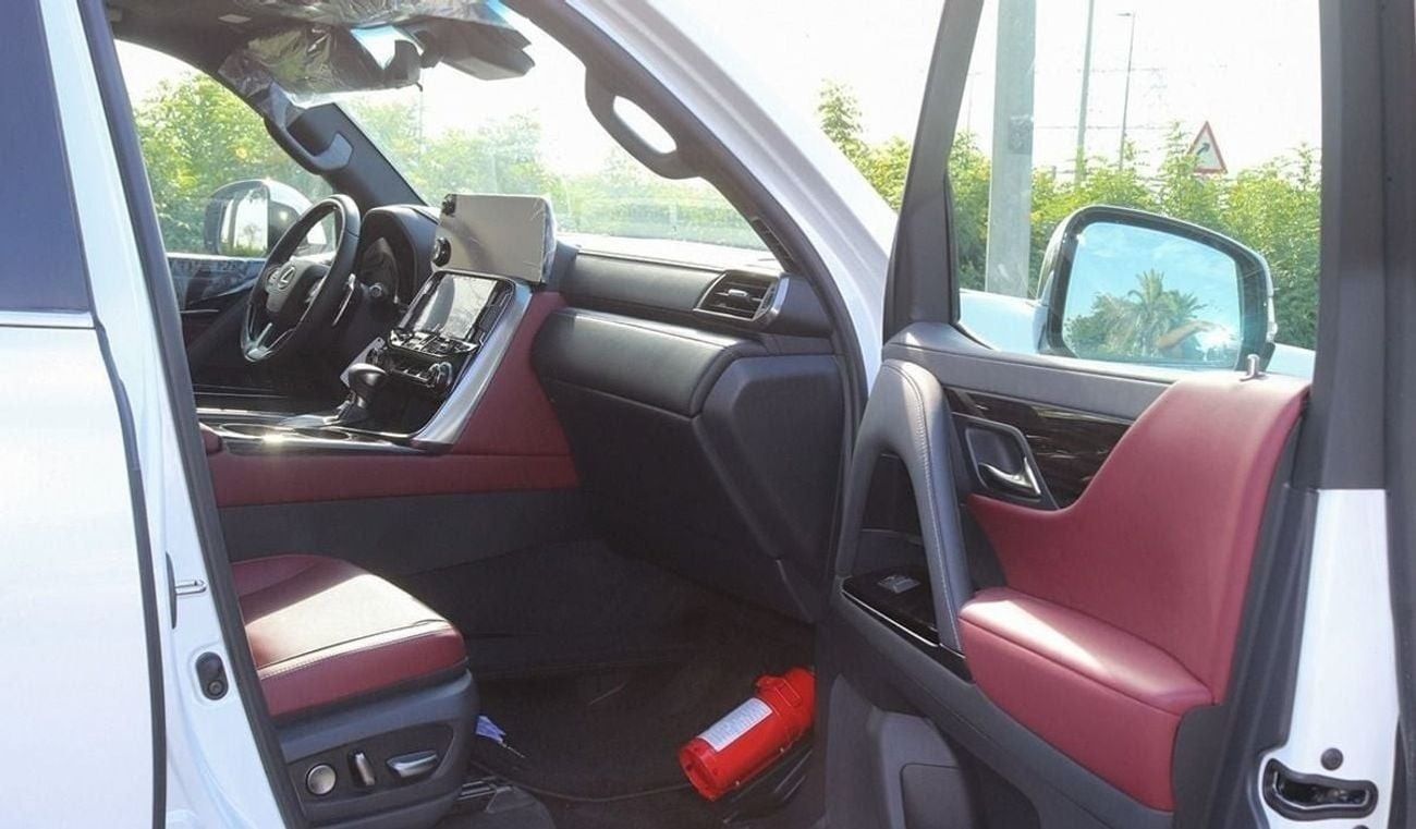 لكزس LX 600 Signature 3.5L