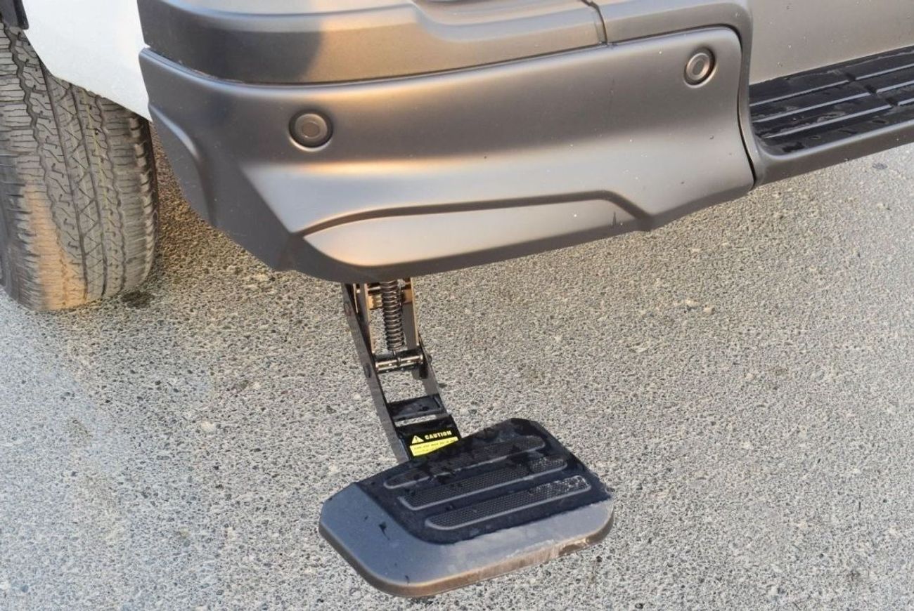 Toyota Hilux HILUX GR 4.0L PETROL 2024