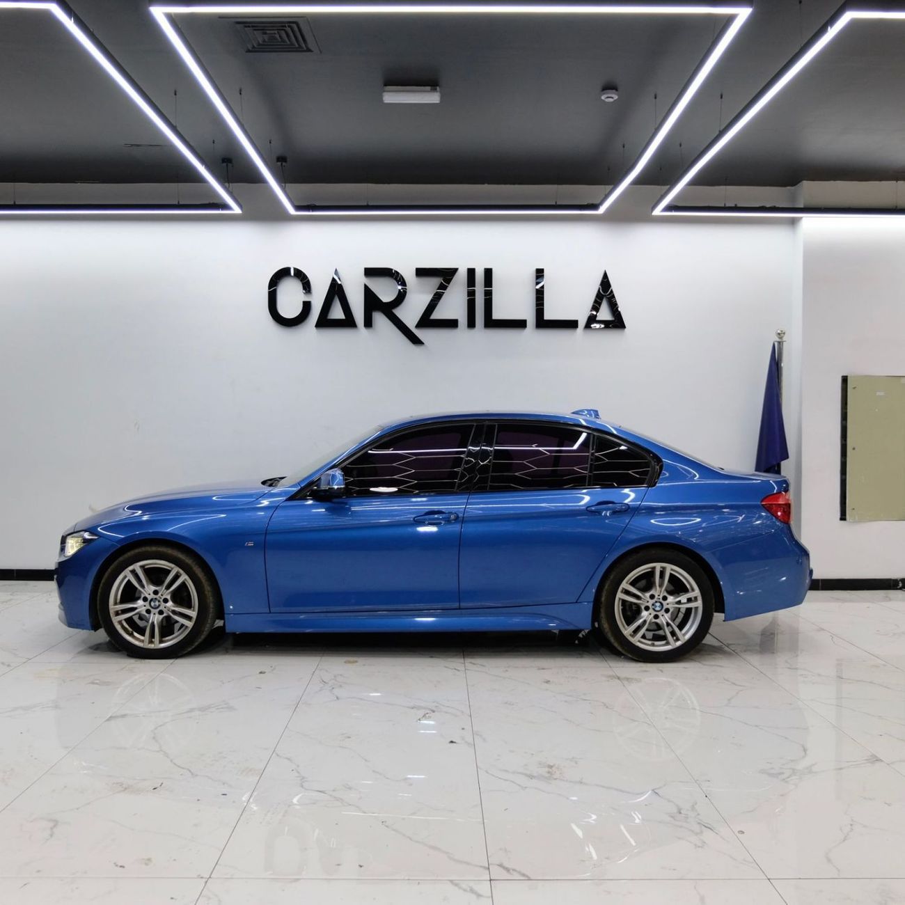 BMW 318i AED 1,371 P.M l 0% Down Payment l M Sport l 1 Year Warranty