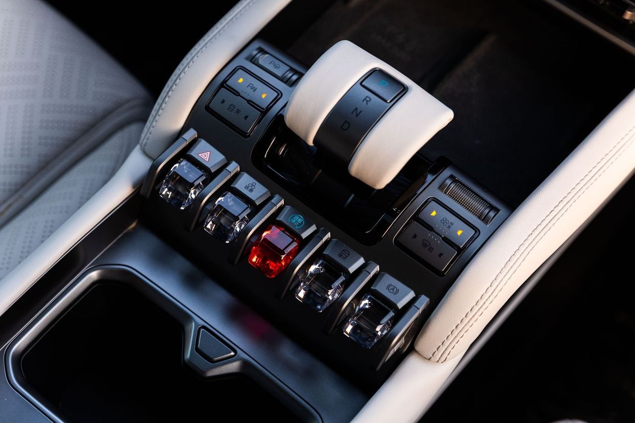 BYD Leopard Titanium 3 2025 BYD LEOPARD TITANIUM 3 - WITH DRONE