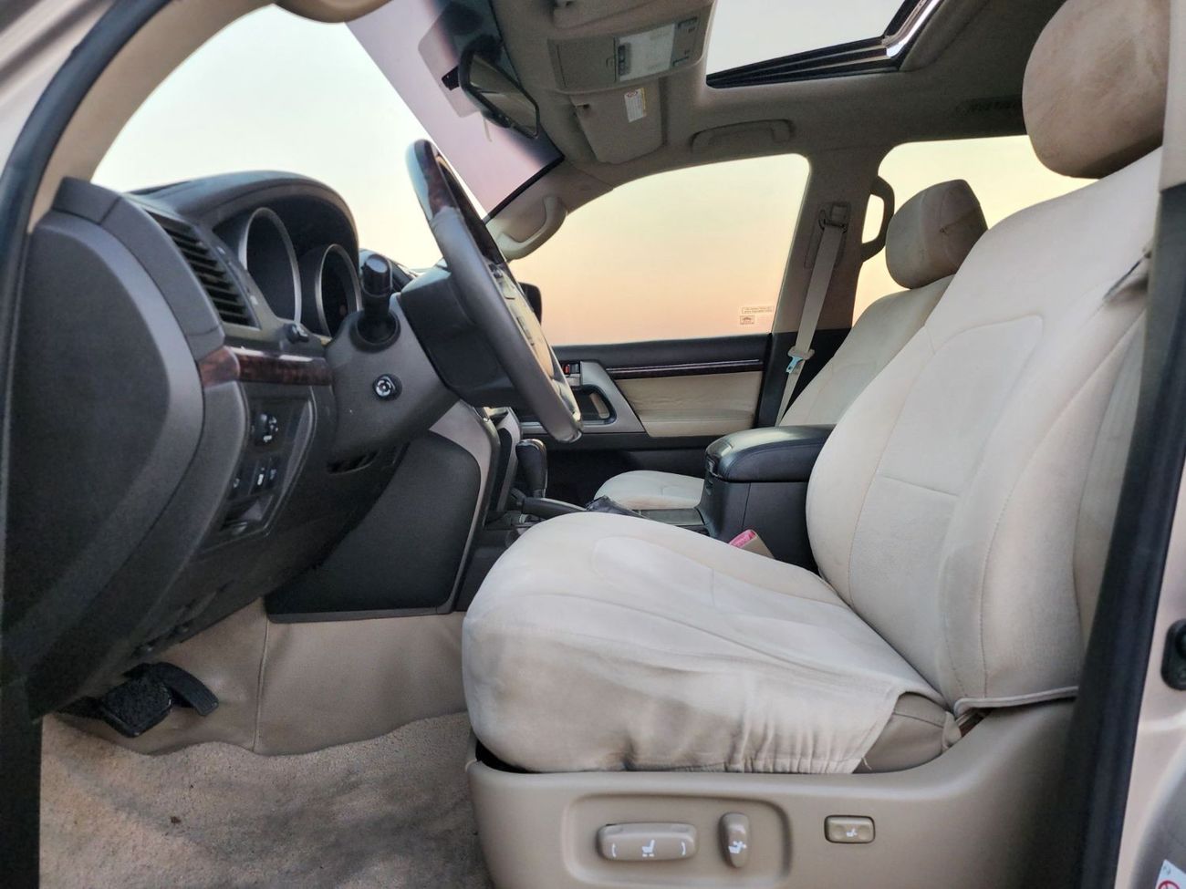 Toyota Land Cruiser VXR