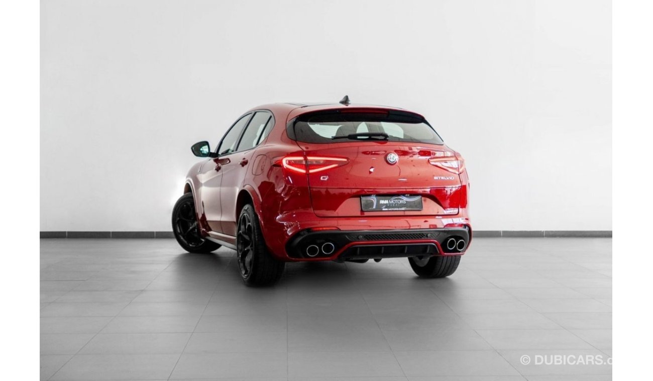 Alfa Romeo Stelvio 2019 Alfa Romeo Stelvio Quadrifoglio / Alfa Romeo Warranty & Alfa Romeo Service Pack