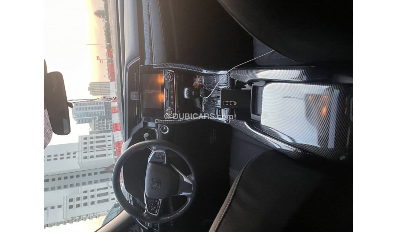 Honda Civic 1.5 Turbo engine