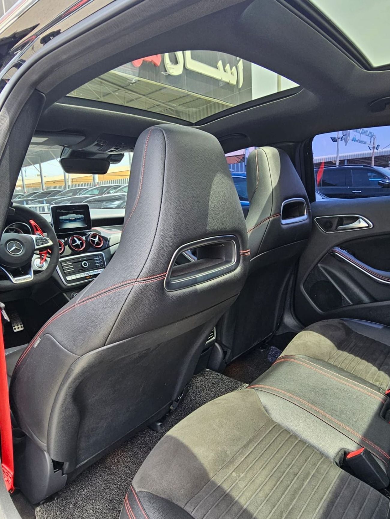 مرسيدس بنز GLA 45 AMG STD