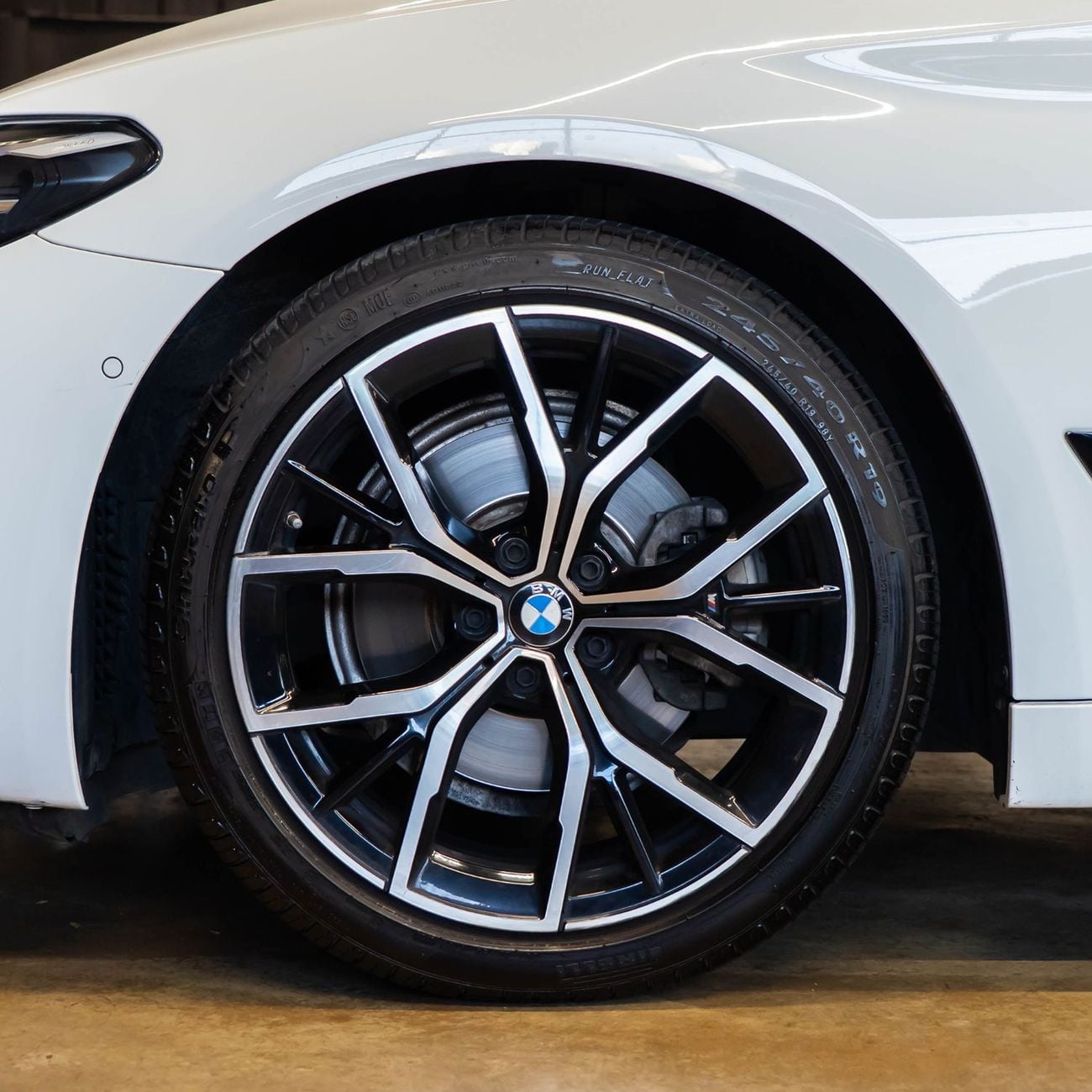 بي أم دبليو 520i AED 2,011 pm  • 0% Downpayment • BMW 520i M Sport  • 1 Year Warranty