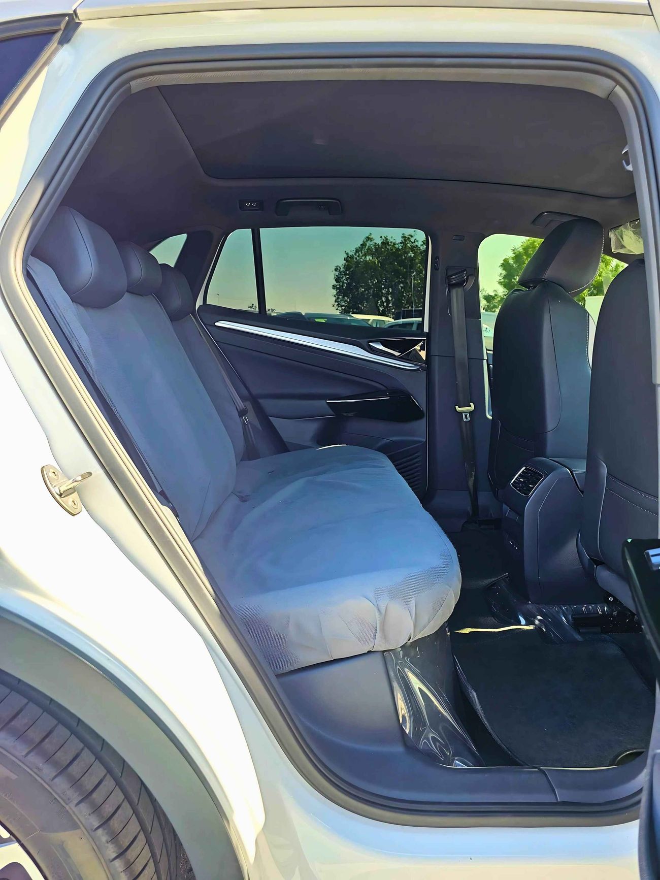 Volkswagen ID.4 PURE PLUS / FULL OPTION / ELECTRIC / LOT# 28657