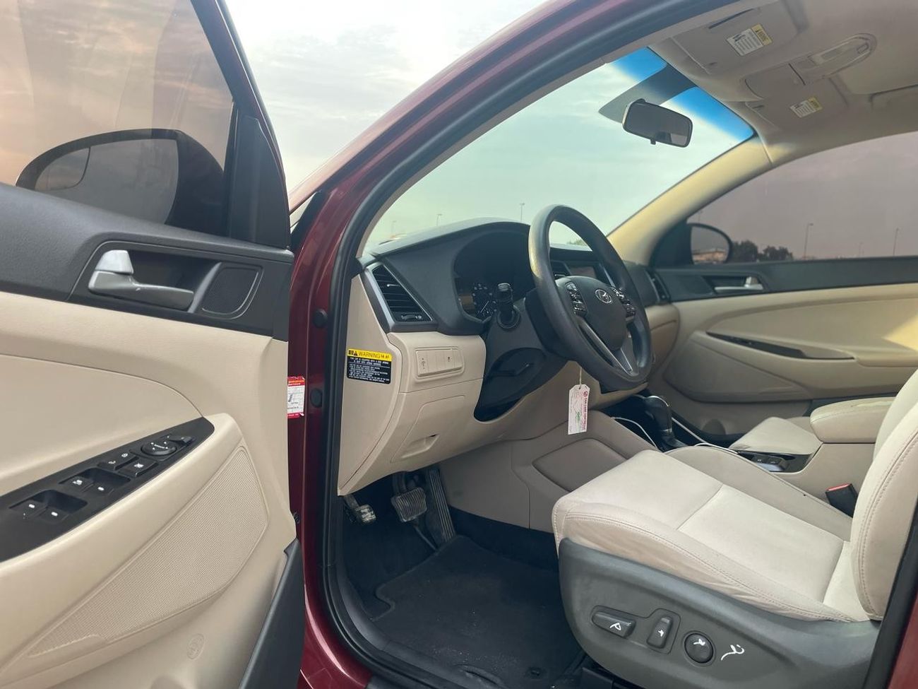 Hyundai Tucson 2018 Hyundai Tucson 2.0L V4 GDi SEL Premium Edition With Apple/Android Play & Electric Seat -