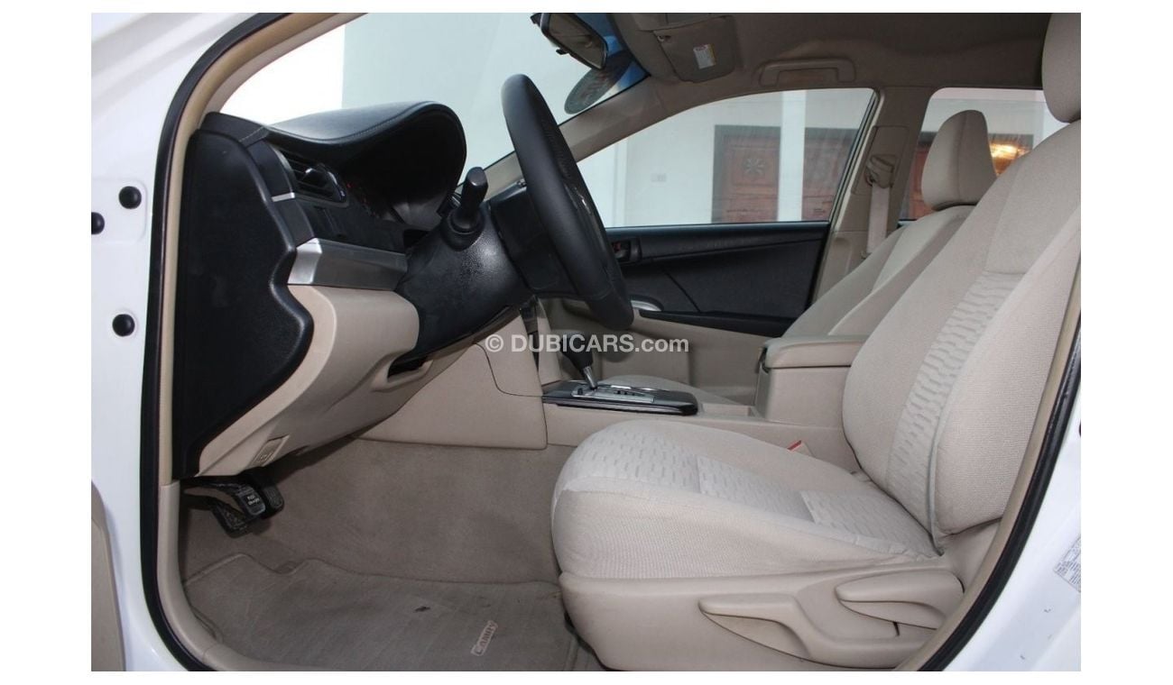 Toyota Camry GL GL GL Toyota Camry 2016 GCC in excellent condition without accidents