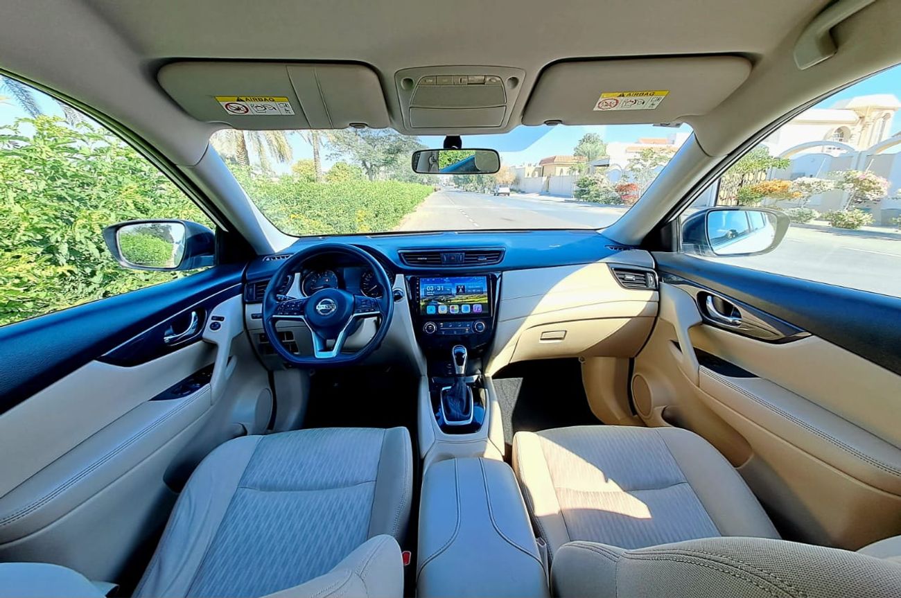 Nissan XTrail S 2.5L 4WD (5 Seater) 2021 2.5L 4X4 GCC (900/-MONTHLY)