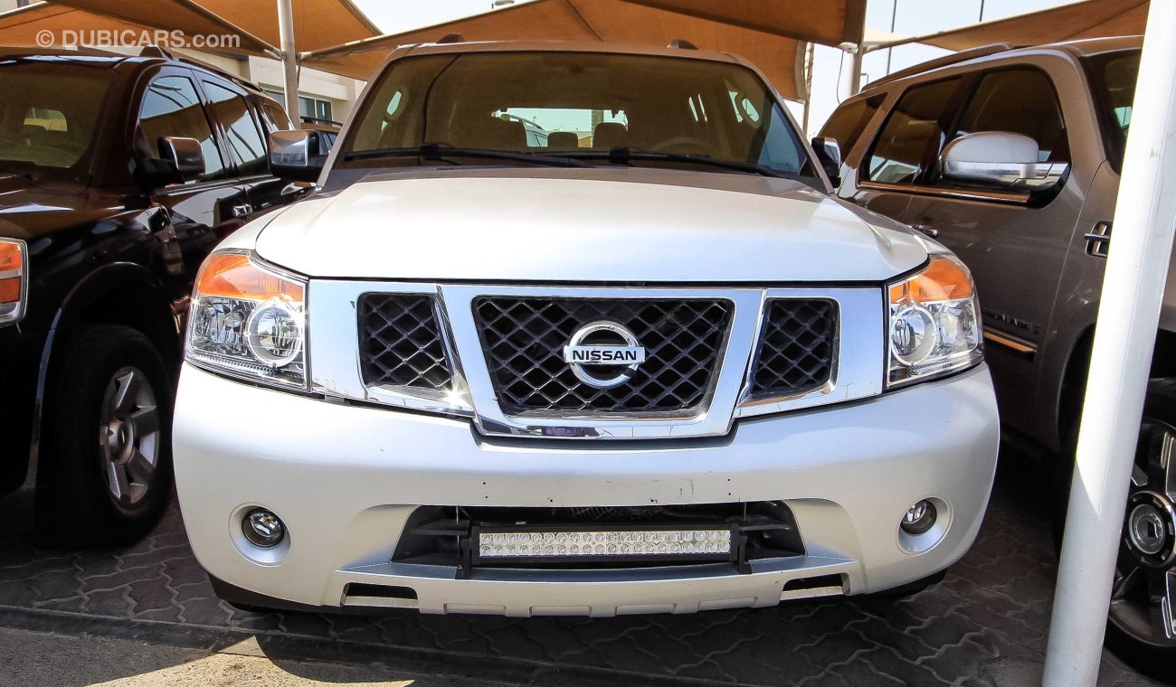 Nissan Armada SE