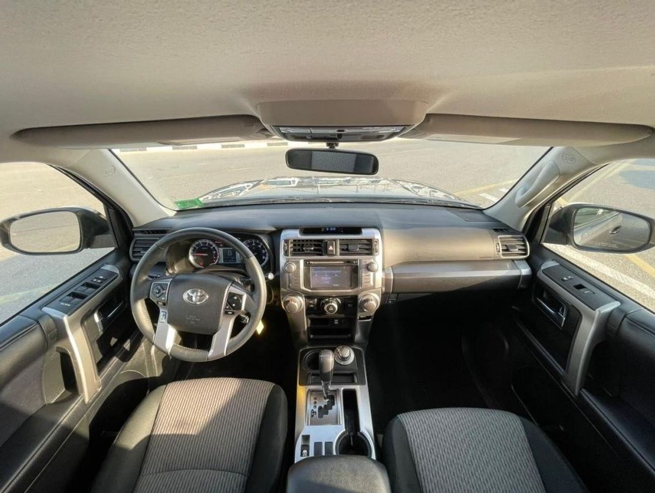 Toyota 4Runner *Offer*2019 TOYOTA 4RUNNER SR5 AWD 4.0L-V6 / EXPORT ONLY