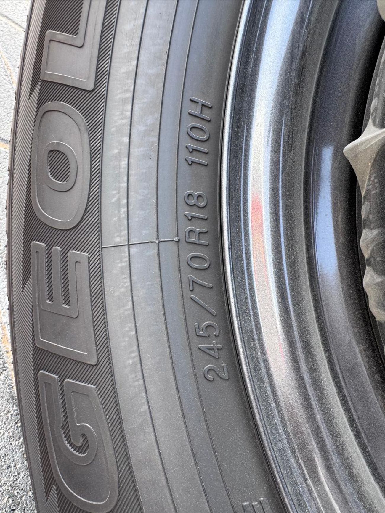 Toyota Prado 2.4L Basic (new shape)